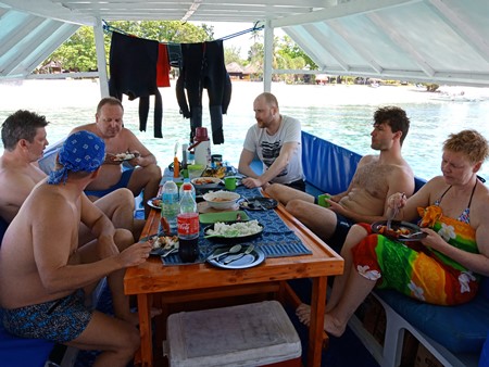 Dive Safari with Bernds Dive Safaris Dive Safari Philippines